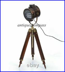 COLLECTIBLE NAUTICAL INDUSTRIAL MARITIME SPOT LIGHT FLOOR LAMP With TRIPOD ITEM