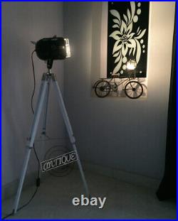 Christmas Wall Focus Spot With Lamp Searchlight Wooden Floor Lamp Tripod