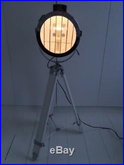 Floor White Metal Searchlight Spotlight Lamp With Beech Tripod Home Decor