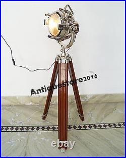 Hollywood Spot Light Floor Lamp With Tripod Stand Vintage Collectible Wooden