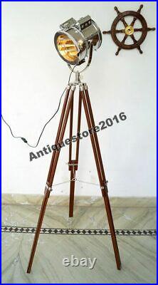 Hollywood collectible spotlight floor lamp wood tripod stand theater light gift