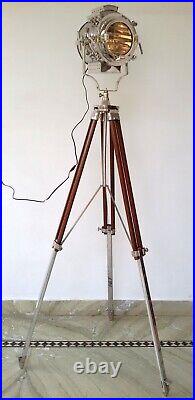 Hollywood floor Searchlight Lamp Theater Spot Light With Wooden Tripod