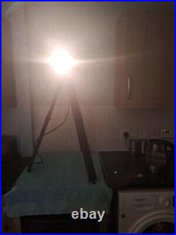 Industrial Naval Military SpotLight Ajustable Tripod Floor Lamp Working