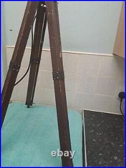 Industrial Naval Military SpotLight Ajustable Tripod Floor Lamp Working