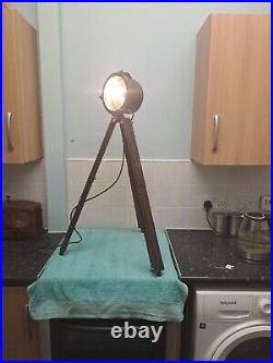 Industrial Naval Military SpotLight Ajustable Tripod Floor Lamp Working