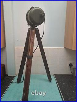 Industrial Naval Military SpotLight Ajustable Tripod Floor Lamp Working