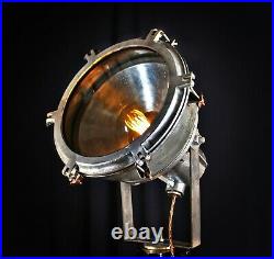 Loft Tripod Stativ Lampe Scheinwerfer Vintage Shiff Strahler Metal XL Spot