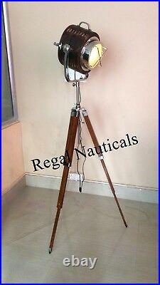 Modern Wood Collectible Studio Electric Searchlight Adjustable Tripod Stand