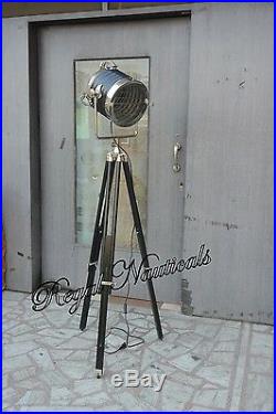 Nickle Solid Nautical Spot Searchlight With Wooden Tripod