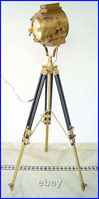 Spot Light Wooden Tripod Floor Lamp Decorative Gift for Home Office Decoration