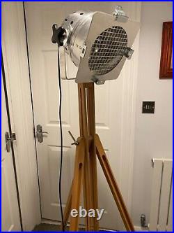Theatre style fully adjustable wooden tripod lamp. Searchlight. Spotlight