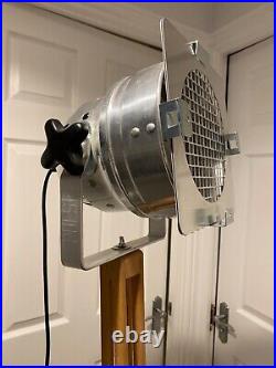 Theatre style fully adjustable wooden tripod lamp. Searchlight. Spotlight