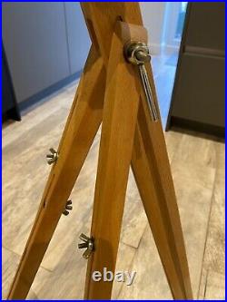 Theatre style fully adjustable wooden tripod lamp. Searchlight. Spotlight