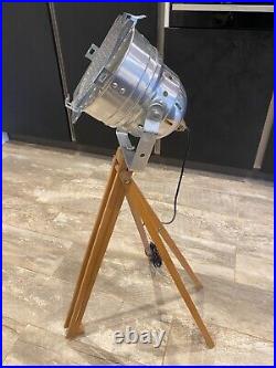 Theatre style fully adjustable wooden tripod lamp. Searchlight. Spotlight