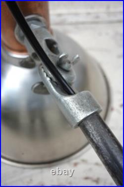 Vintage Benjamin Large factory spotlight industrial lamp wall (1 of 2)