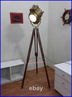 Vintage Studio Theater Spot Light Designer Antique Tripod Search Light Spot Lamp