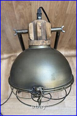 Vintage Tripod Lamp Bronze